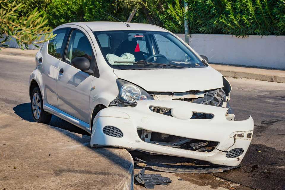 Samochód po wypadku skupiony przez skup aut osobowych Auto-Bart